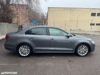 Second-hand VW Jetta Highline 150 CP (110 kW) 2013 Culoaregri Berlinǎ