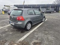 Second-hand VW Golf IV 77 CP (56 kW) 2005 Verde Berlinǎ