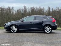 second-hand Volvo V40 CC D2 Summum