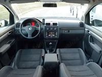 Second-hand VW Touran Highline 140 CP (102 kW) 2010 Monovolum