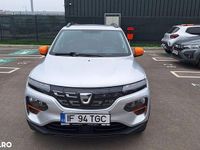 Second-hand Dacia Spring Essentiel 33 kW (45 CP) 2022 Culoareargint Hatchback