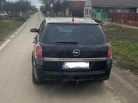 Second-hand Opel Astra 101 CP (74 kW) 2010 Negru Break