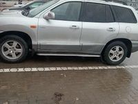 Second-hand Hyundai Santa Fe 138 CP (101 kW) 2005 Argintiu SUV