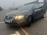 Second-hand VW Passat Highline 140 CP (102 kW) 2007 Culoaremaro Berlinǎ