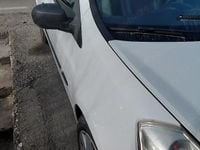 Second-hand Renault Clio III 70 CP (51 kW) 2010 Coupe