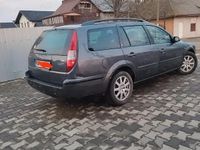 Second-hand Ford Mondeo 136 CP (100 kW) 2003 Break
