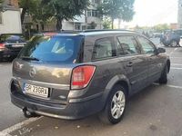 Second-hand Opel Astra 115 CP (84 kW) 2009 Berlinǎ