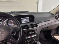 Second-hand Mercedes C180 156 CP (114 kW) 2013 Berlinǎ