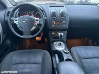 second-hand Nissan Qashqai 2.0 dCi 4 x 4 DPF Aut acenta