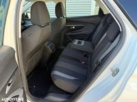 Second-hand Peugeot 3008 Active 130 CP (95 kW) 2019 Culoarealb SUV