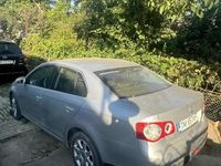 Second-hand VW Jetta 105 CP (77 kW) 2007 Berlinǎ