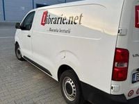 Second-hand Opel Vivaro 122 CP (89 kW) 2021 Culoarealb Monovolum