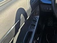 Second-hand Mitsubishi Lancer 117 CP (86 kW) 2017 Galben Berlinǎ