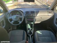 Second-hand Skoda Fabia Ambiente 86 CP (63 kW) 2010 Culoarealb Hatchback