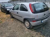 Second-hand Opel Corsa 59 CP (43 kW) 2001 Coupe