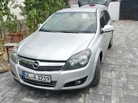 Second-hand Opel Astra 125 CP (91 kW) 2010 Gri Hatchback
