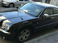Second-hand Chrysler 300C 245 CP (180 kW) 2005 Negru Berlinǎ