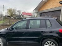 Second-hand VW Tiguan 170 CP (125 kW) 2009 Negru SUV