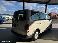 Second-hand VW Transporter Trendline 110 CP (80 kW) 2020 Culoarealb Van