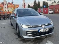 Second-hand VW Golf VIII Life 115 CP (84 kW) 2025 Culoareargint Hatchback