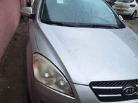 Second-hand Kia Ceed EX 109 CP (80 kW) 2007 Culoaregri Hatchback