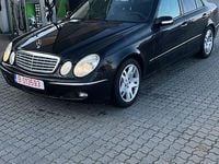 Second-hand Mercedes E320 2005 Berlinǎ