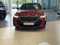 Second-hand BMW 540 Comfort Edition 286 CP (210 kW) 2024 Dragon fire red metallic metalizat Berlinǎ