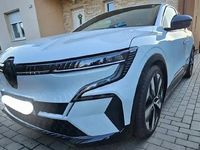 Second-hand Renault Megane E-Tech Techno 161 kW (220 CP) 2023 Alb SUV