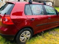 second-hand VW Golf V 1.9 TDi- 105 CP- Cutie manuala 6 trepte