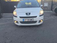 Second-hand Peugeot 5008 115 CP (84 kW) 2011 Culoarealb Monovolum