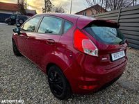 Second-hand Ford Fiesta Ambiente 75 CP (55 kW) 2013 Culoarerosu Hatchback