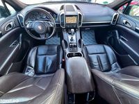 Second-hand Porsche Cayenne Platinum Edition 245 CP (180 kW) 2014 Culoarenegru SUV
