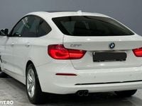 Second-hand BMW 320 Sport Line 190 CP (139 kW) 2017 Culoarealb Berlinǎ