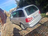 Second-hand VW Sharan Comfortline 115 CP (84 kW) 2006 Culoaregri Monovolum