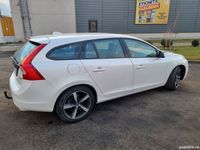 second-hand Volvo V60 190hp, Automat, Alb perlat