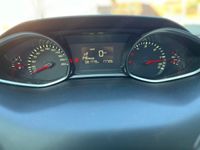 second-hand Peugeot 308 an fabricatie 2015, rulaj 82000 km