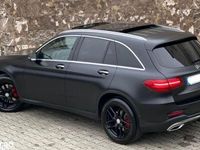 Second-hand Mercedes GLC250 204 CP (150 kW) 2016 Culoarenegru SUV