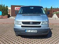 second-hand VW Caravelle 2003