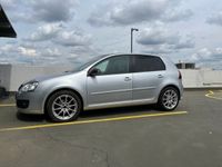 second-hand VW Golf V R32 look