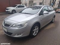 Second-hand Opel Astra 110 CP (80 kW) 2012 Culoareargint Break