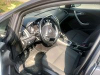 second-hand Opel Astra 2011,1.4 benzina