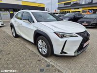 Second-hand Lexus UX 250h Business Edition 177 CP (130 kW) 2022 Culoarealb SUV