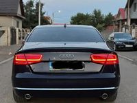 Second-hand Audi A8 250 CP (183 kW) 2013 Berlinǎ