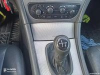 Second-hand Mercedes C200 163 CP (119 kW) 2001 Negru Hatchback