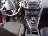 Second-hand Ford Focus Trend 115 CP (84 kW) 2014 Rosu Hatchback