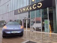 Second-hand Lynk & Co 02 200 kW (272 CP) 2024 Culoarealbastru Hatchback