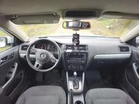 Second-hand VW Jetta 97 CP (71 kW) 2012 Alb Berlinǎ