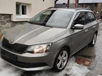 Second-hand Skoda Fabia 66 CP (48 kW) 2017 Galben Break