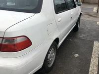 Second-hand Fiat Albea 90 CP (66 kW) 2006 Berlinǎ