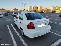 Second-hand Chevrolet Aveo 72 CP (52 kW) 2009 Culoarealb Berlinǎ